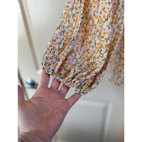 CeCe Women's Flowy Lightweight NWT Floral Print Summery Split Sleeve Blouse XL - Picture 4 of 13